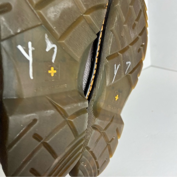 Dr. Martens Brighton Chukka Boots Brown Leather Mens - Picture 9 of 11